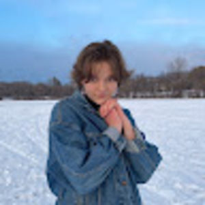 Meet your Posher, Addie